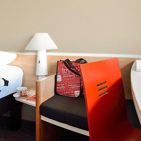Ibis Dieppe Le Val Druel Zewnętrze zdjęcie