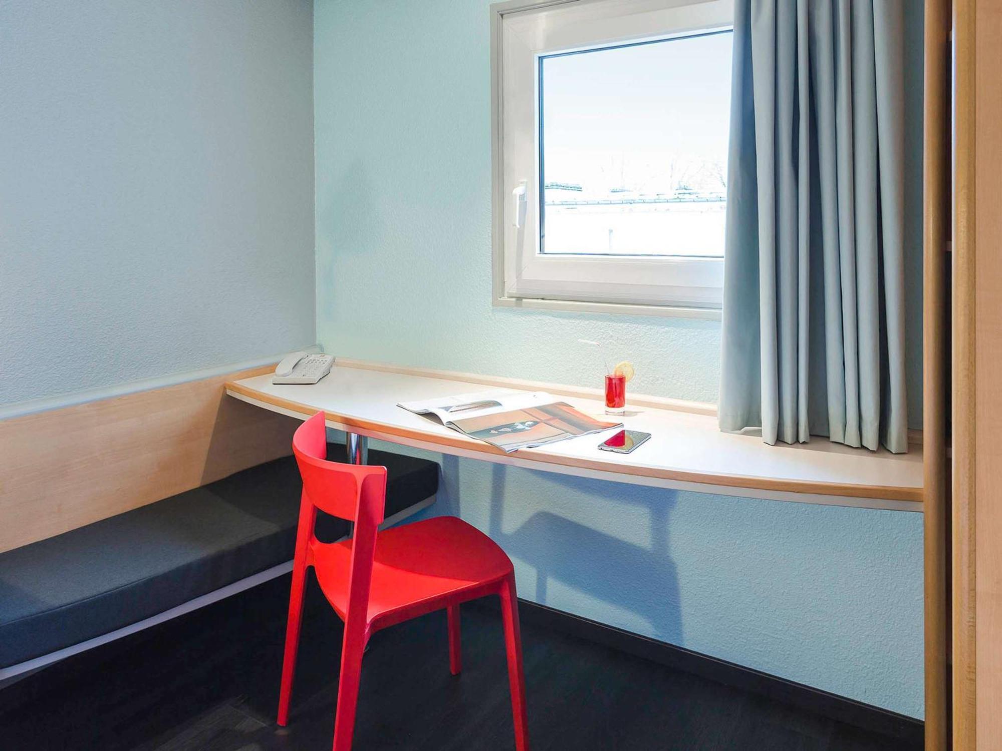 Ibis Dieppe Le Val Druel Zewnętrze zdjęcie