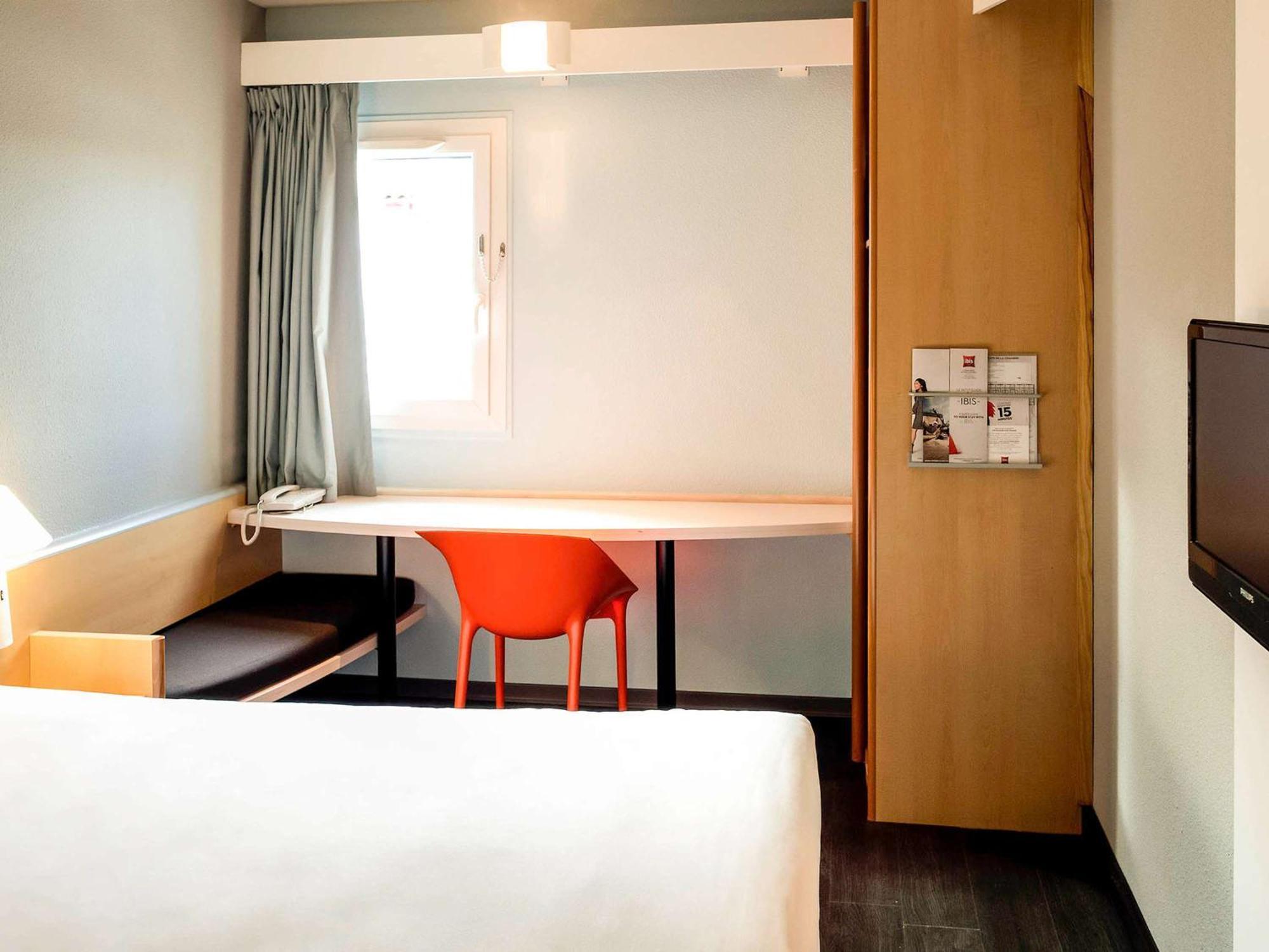 Ibis Dieppe Le Val Druel Zewnętrze zdjęcie